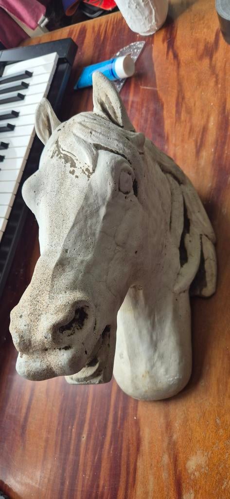 Paardenhoofd beton, decoratief, tuin ornament., Antiek en Kunst, Ophalen, Weerbestendig, Zoogdier, 20 - 50 cm