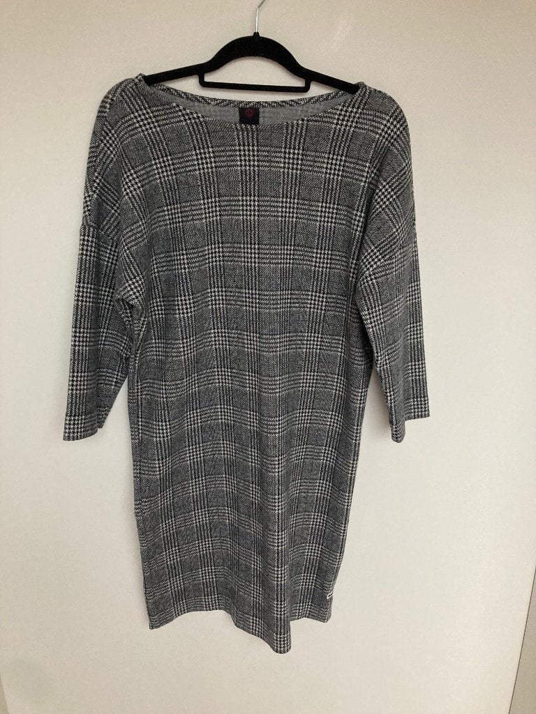 Penn & Ink grijze jurk pied de poule maat L rechtvallend, Kleding | Dames, Penn & Ink Nederland B.V., "Ambachtsweg 1 A, 8131 TW WIJHE  "