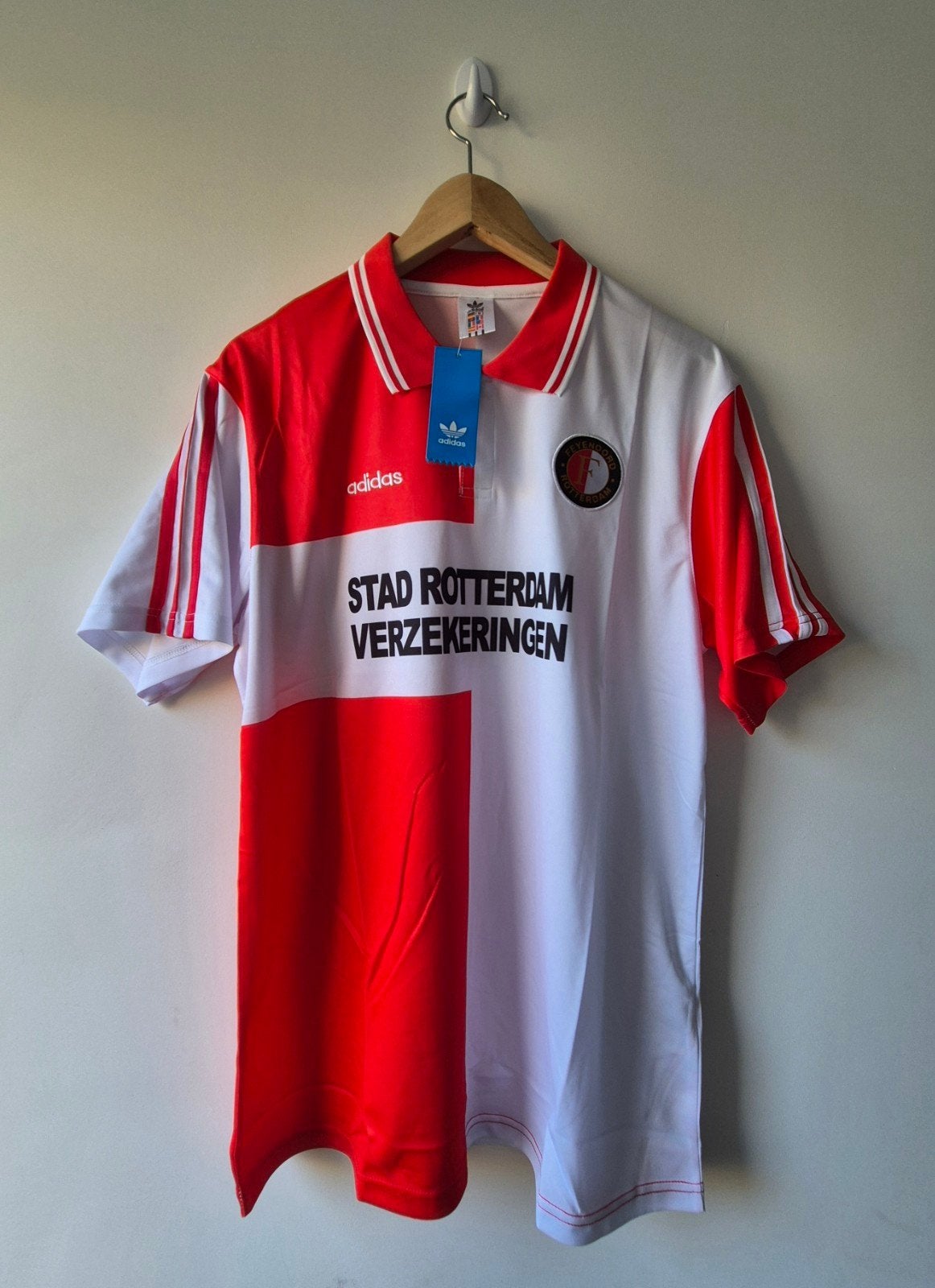 Nieuw Adidas Feyenoord shirt 1994/1995 maat medium, Sport en Fitness, Voetbal, Maat M, Ophalen of Verzenden, Nieuw, Shirt