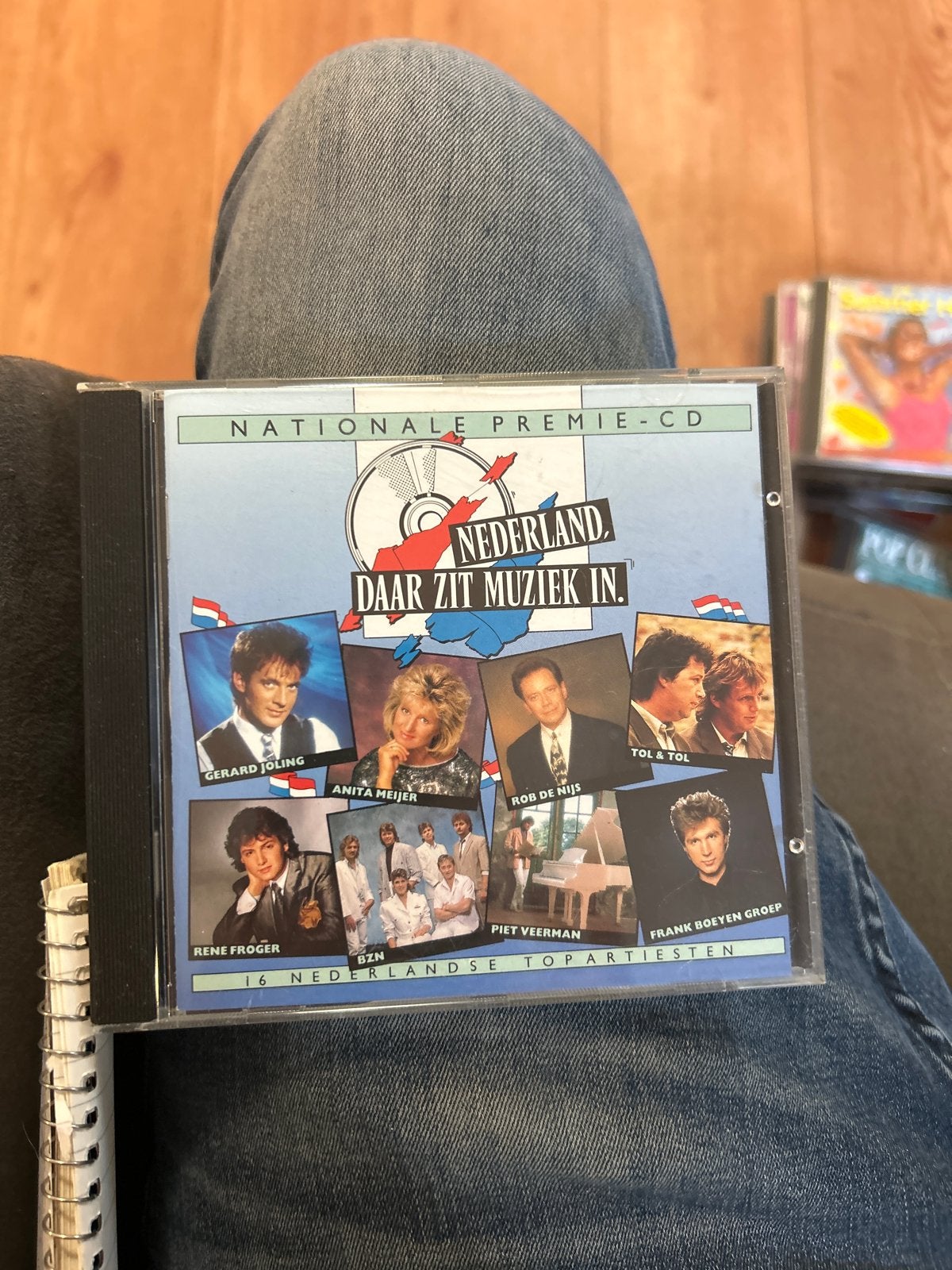 Nederland, Daar Zit Muziek In. Nationale Premie-CD, Gebruikt, Ophalen of Verzenden, Inclusief boekje, Verzamelalbum