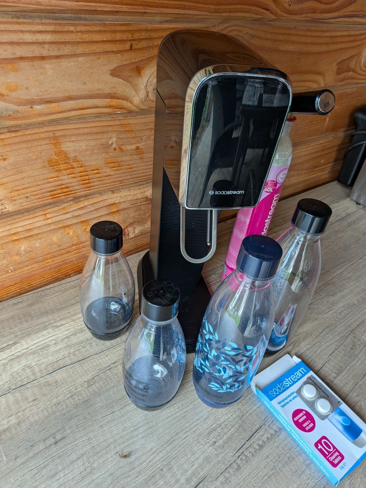 sodastream machine met cilinder en flessen, Witgoed en Apparatuur, Bruiswatermachines, Ophalen of Verzenden, Gebruikt