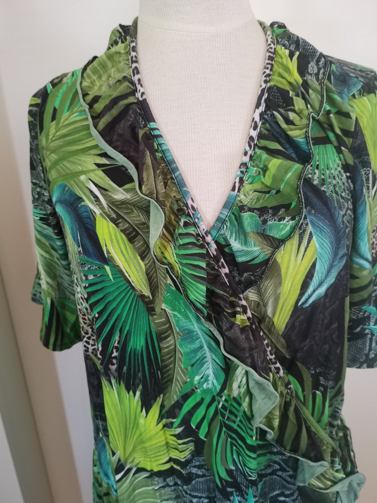 Tramontana overslag jurk maat XXL, Kleding | Dames, Verzenden, Tramontana, Maat 42/44 (L), Zo goed als nieuw