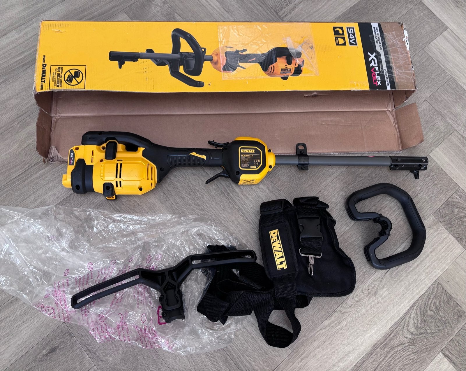 DeWALT DCMAS5713N 54V XR FLEXVOLT Accu Combisysteem body, Ophalen of Verzenden, Nieuw, 30 tot 50 cm, Accu