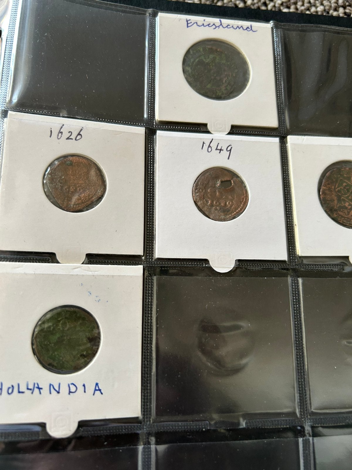 Album en 105 Nederlandse munten, geen zilveren., Verzenden