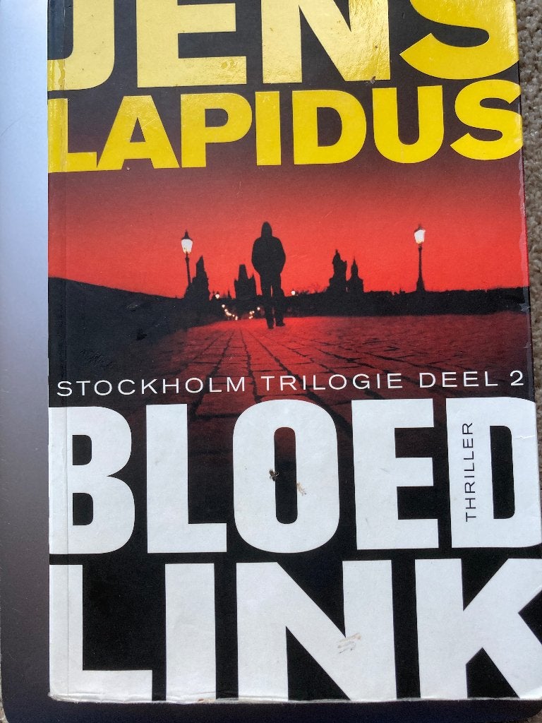 Jens Lapidus De Stockholmtrilogie deel 2 Bloedlink, Ophalen of Verzenden, Gelezen, Jens Lapidus, Scandinavië