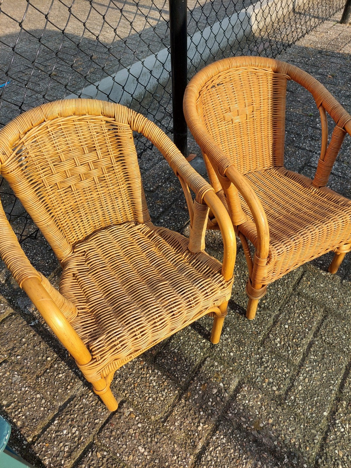 Rotan kinder stoeltjes, Ophalen, Rotan