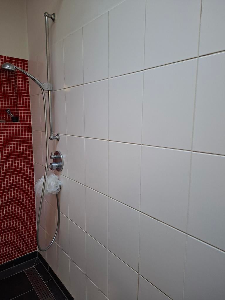 20 witte wandtegels Rakapor 33x25 cm - Nieuwstaat, Doe-het-zelf en Verbouw, Ophalen, Nieuw, Minder dan 5 m², 20 tot 40 cm