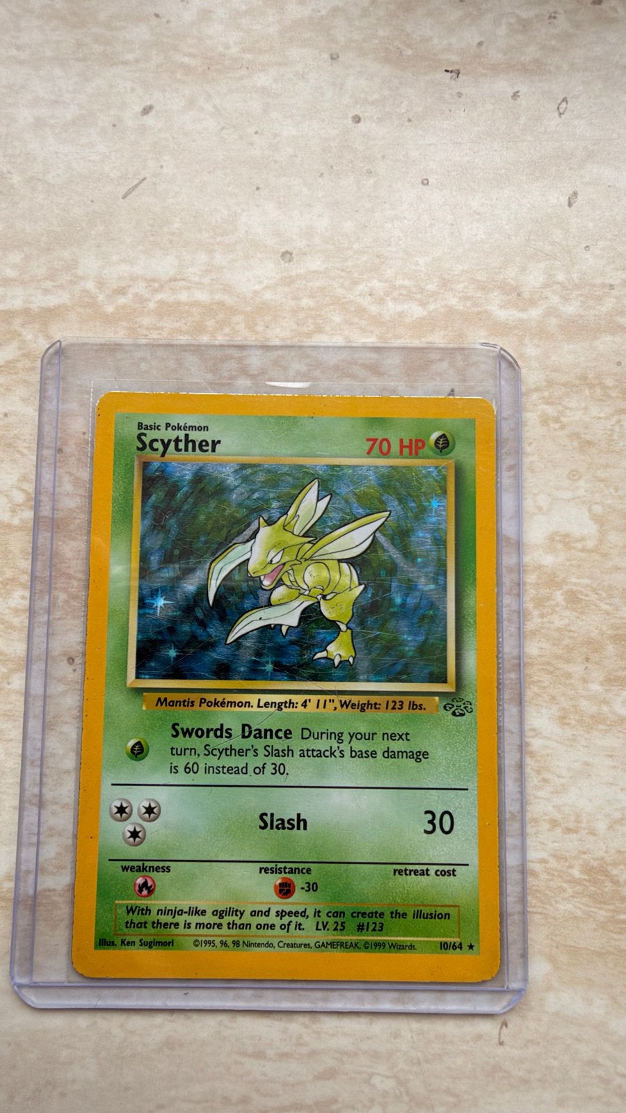 Scyther 10/64 Pokémon kaart, Hobby en Vrije tijd, Ophalen of Verzenden, Zo goed als nieuw, Losse kaart, Foil
