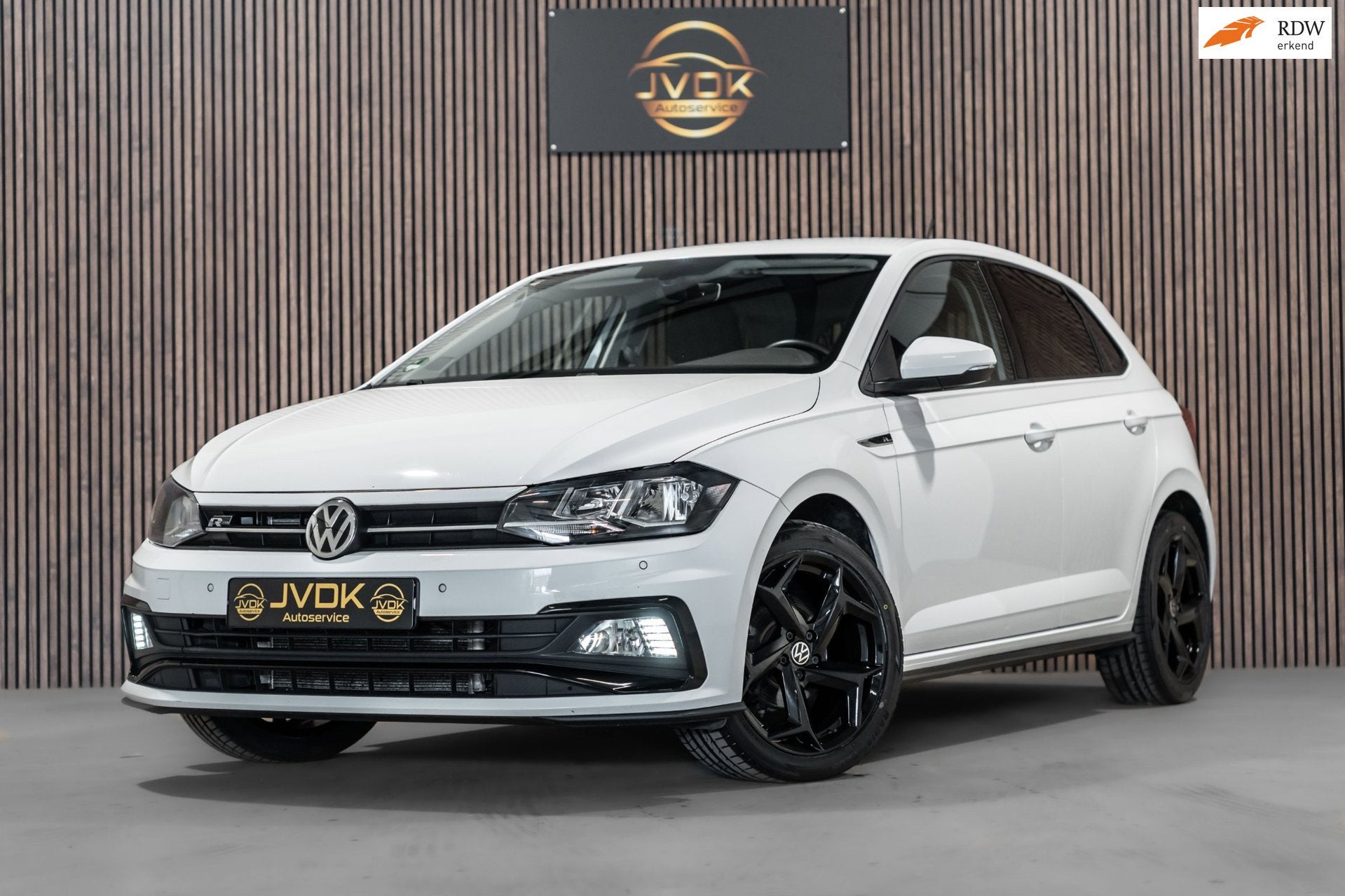 Volkswagen Polo 1.0 TSI R-line DSG LED NAVI CAMERA CRUISE, Auto's, Automatische klimaatregeling, Gebruikt, 95 pk, Wit