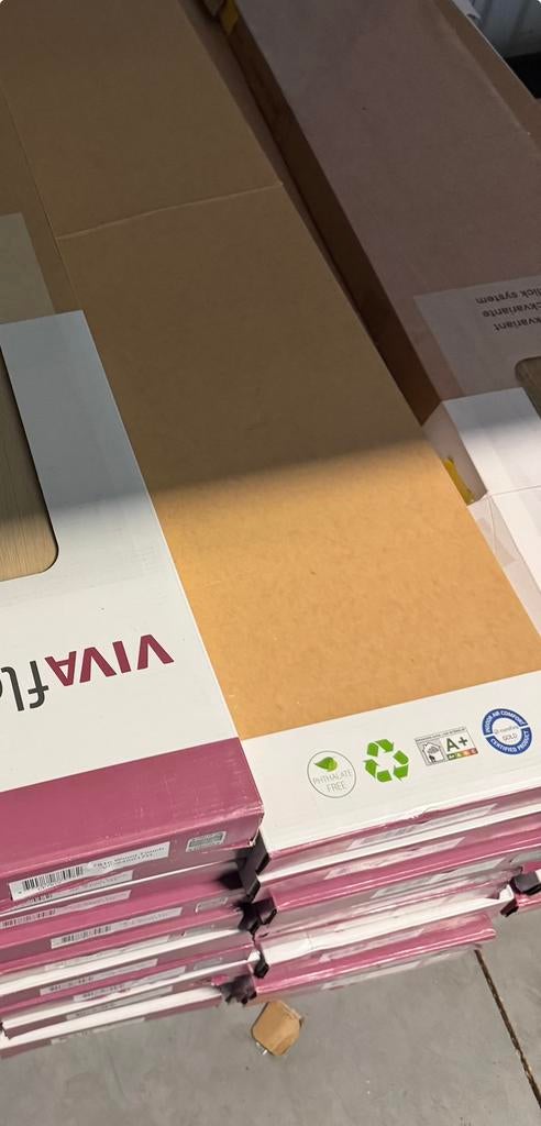 Prachtige nieuw PVC plak vloer viva floors Eiken 8510 - 90m2, Rechte planken, Viva floors, 75 m² of meer, Viva floors