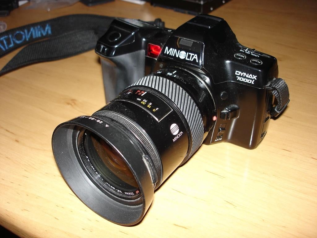 Minolta dynax 7000i in nieuwstaat + minolta af lens 28-85mm, Audio, Tv en Foto, Fotocamera's Analoog, Ophalen of Verzenden, Zo goed als nieuw