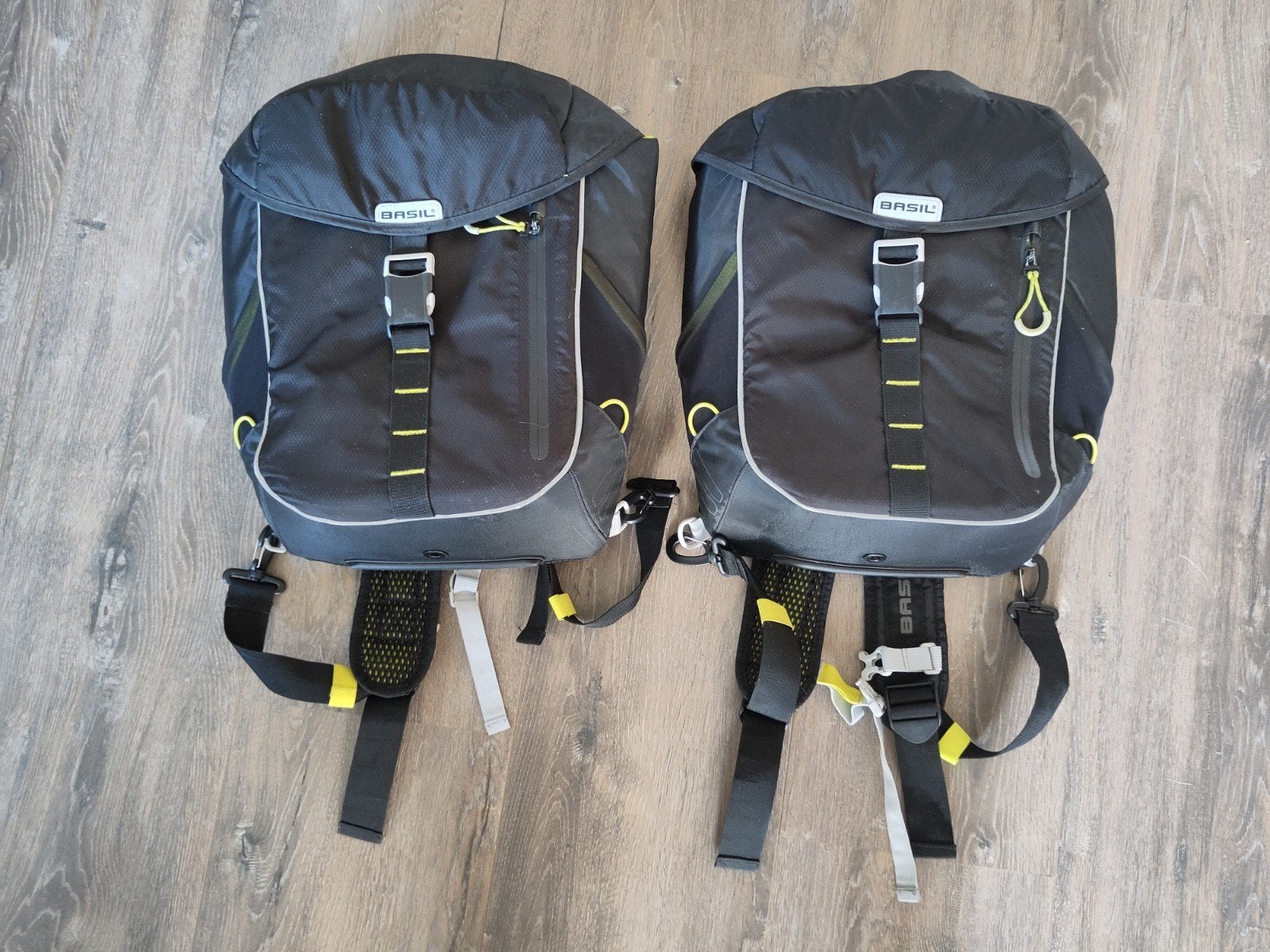 Basil fietstas rugzakken - 2 stuks, 17L per tas, Ophalen of Verzenden, Gebruikt, Basil
