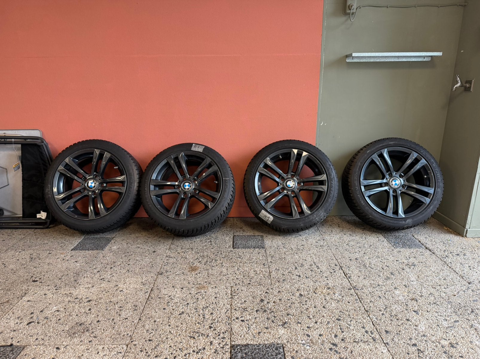 BMW 17 inch winterset zwart, Auto-onderdelen, Ophalen, Gebruikt, Banden en Velgen, 17 inch