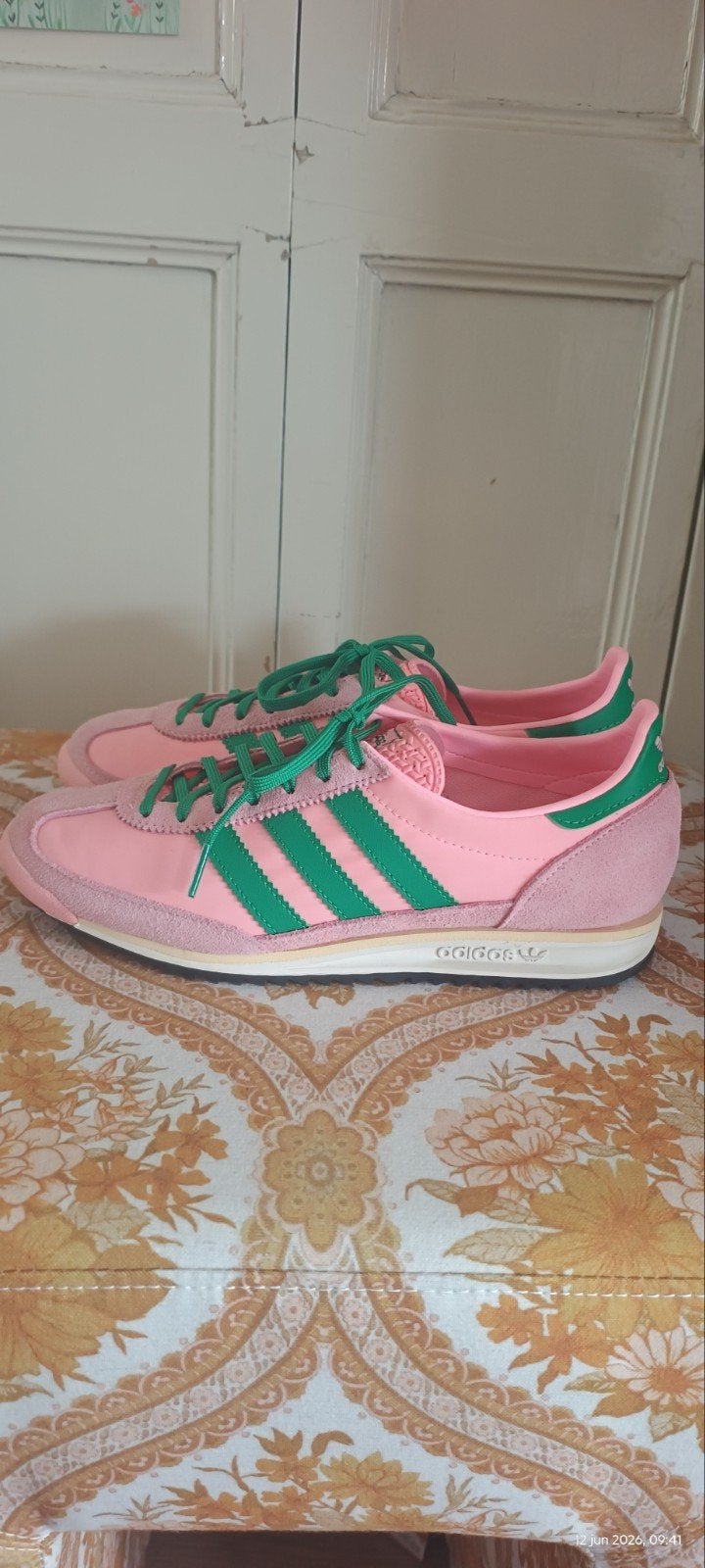 Adidas Originals SL72 Roze/Groen - Maat 39 - Nieuw, Adidas Originals, Nieuw, Ophalen of Verzenden, Sneakers of Gympen