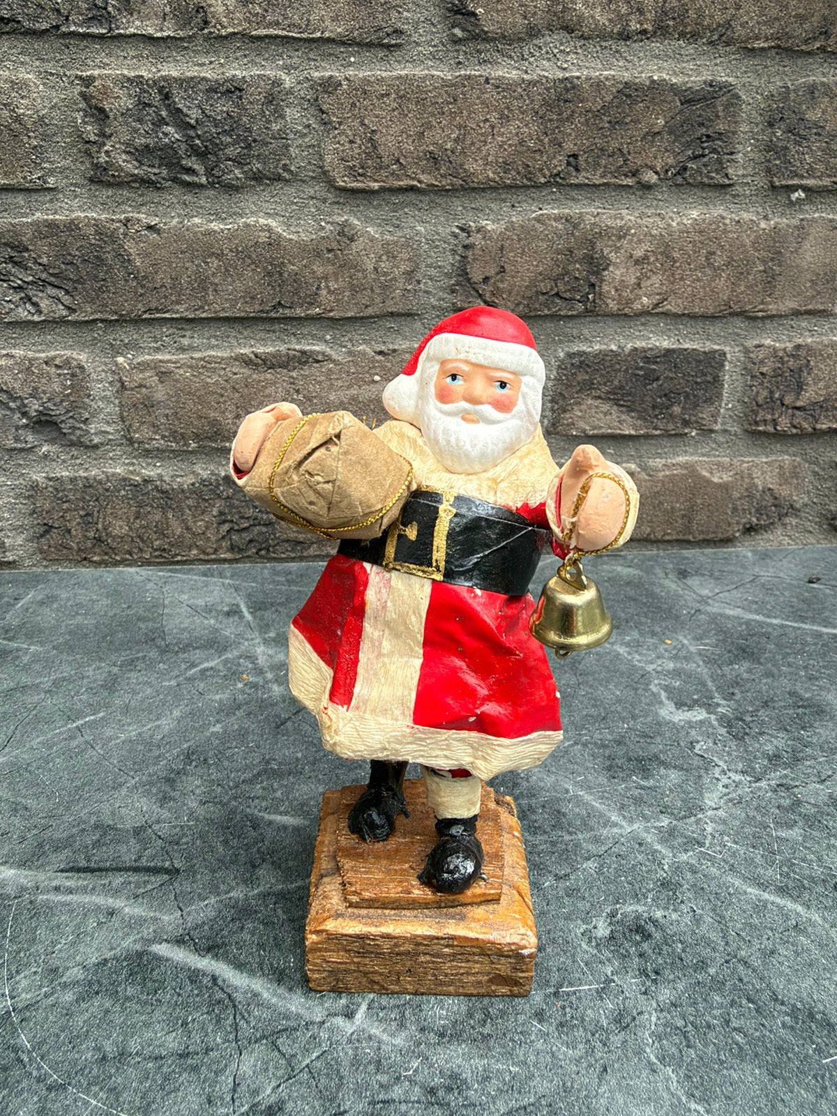 Prachtige Vintage Papier-Maché Kerstman (13,5 cm) Folk Art, Diversen, Ophalen of Verzenden, Gebruikt