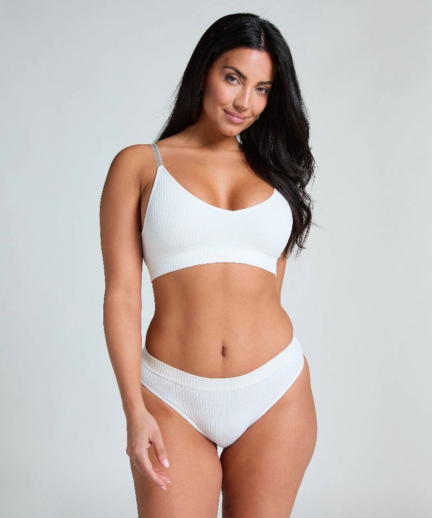 Hoog uitgesneden string Dianne Wit maat S en XL (291), Hunkemöller, Ophalen of Verzenden, Wit, String