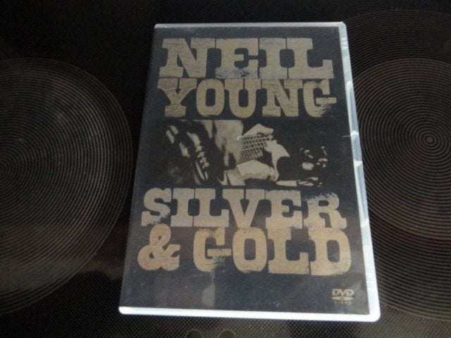 DVD Neil Young - Silver & Gold, Alle leeftijden, Verzenden, Zo goed als nieuw