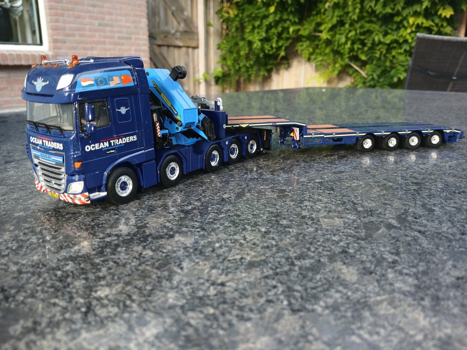 oceanen trader  Daf met autolaadkraan.  en dieplader, Ophalen of Verzenden, Zo goed als nieuw, Bus of Vrachtwagen, Wsi