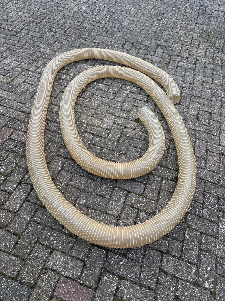 Speciale buis  ~9 meter lang 125mm nieuwe gewapende pvc buis, Ophalen, Overige materialen, 6 meter of meer, Overige typen