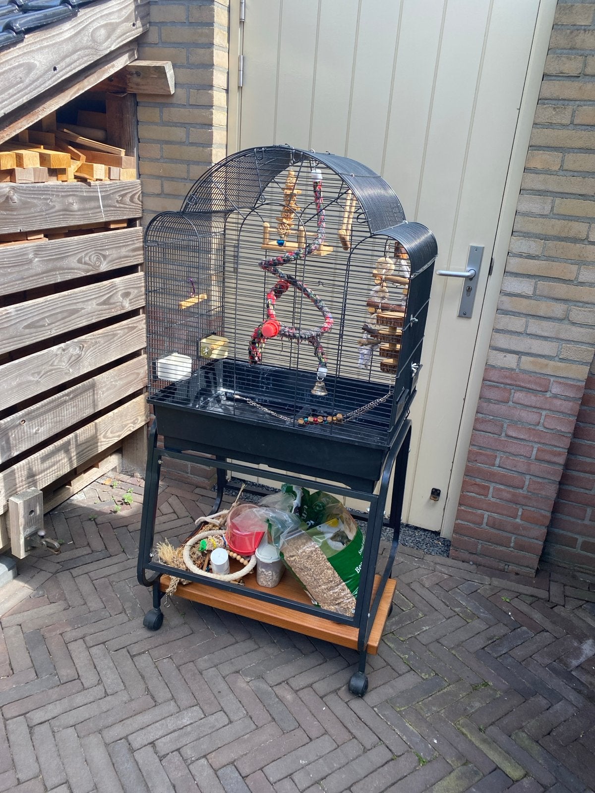 Royale vogelkooi op standaard, Dieren en Toebehoren, Ophalen, Metaal, Vogelkooi