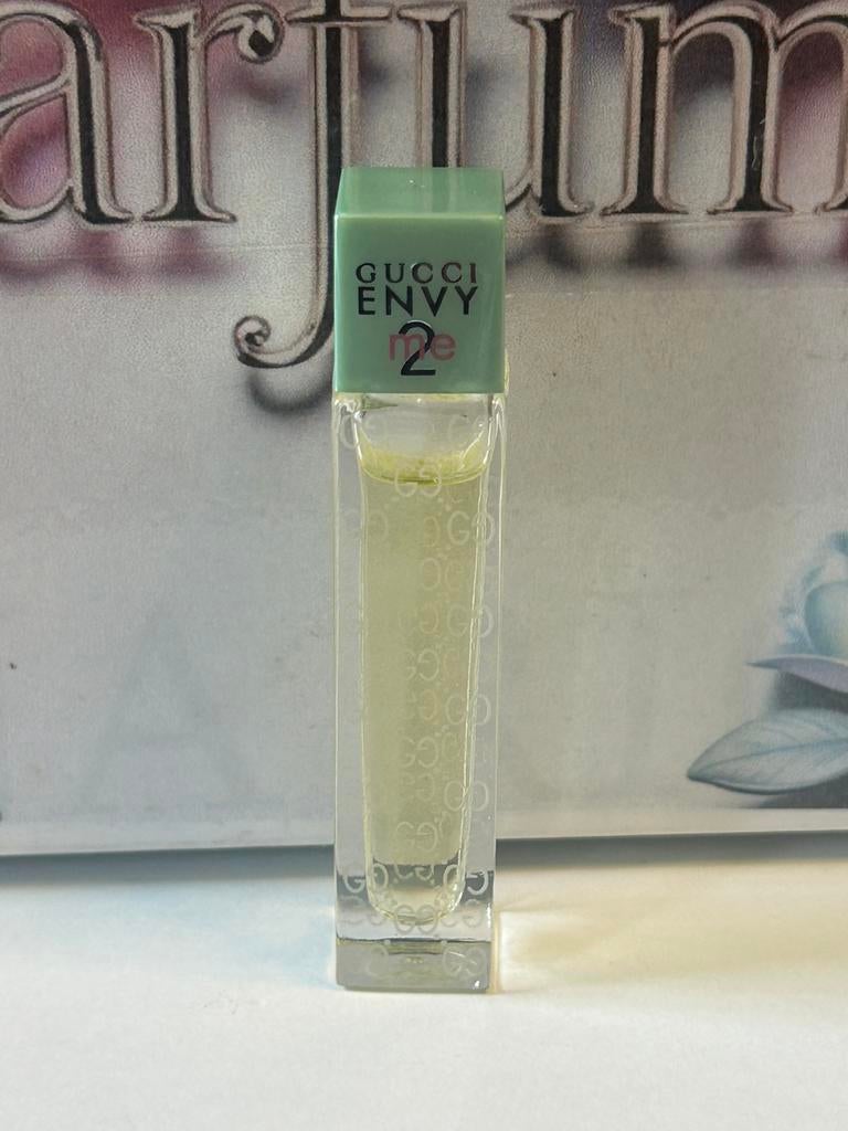 Gucci - envy me 2 miniature 3ml edt, Ophalen of Verzenden, Nieuw, Miniatuur, Gevuld