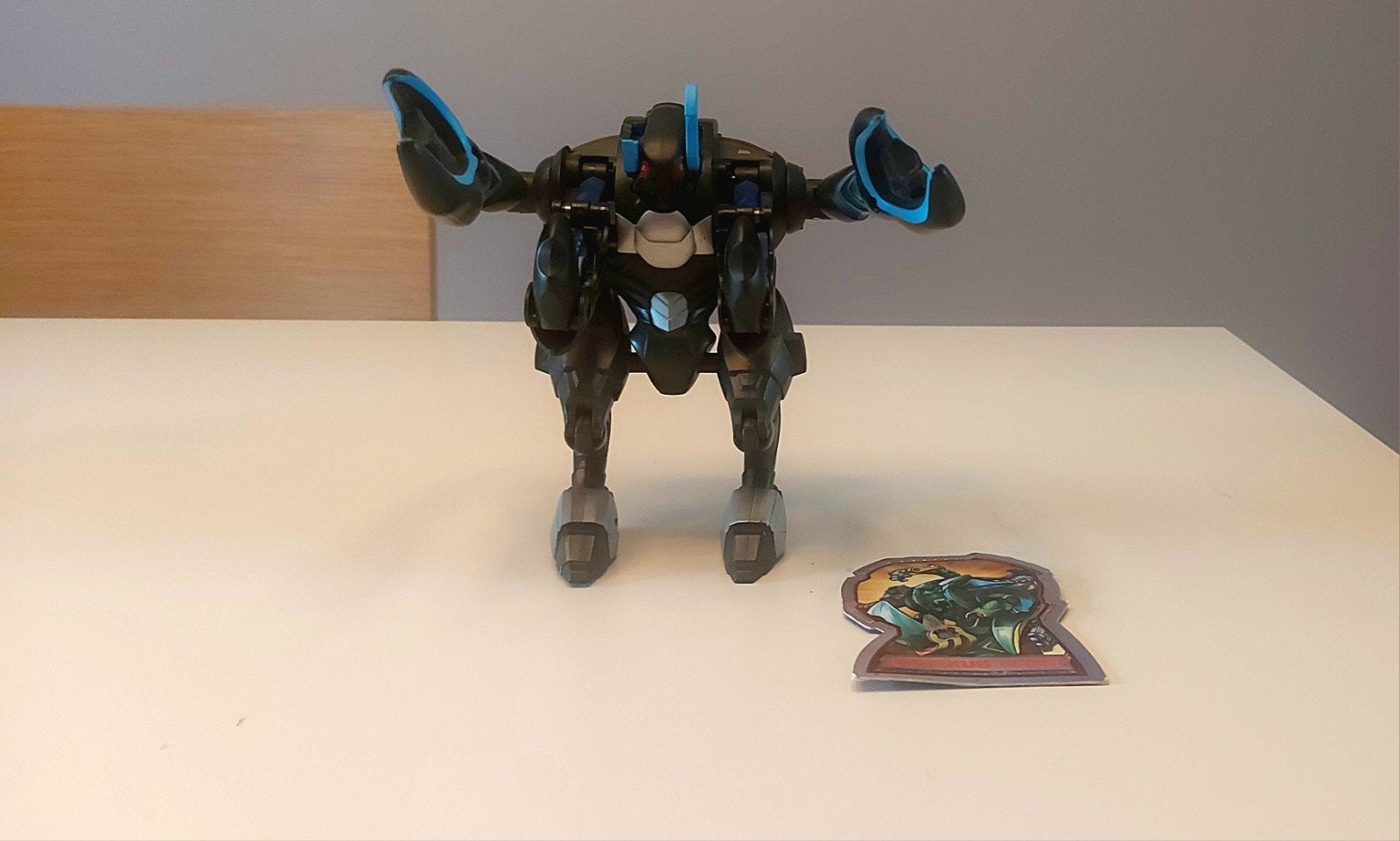 Bakugan Venexus met kaartje, Ophalen, Gebruikt