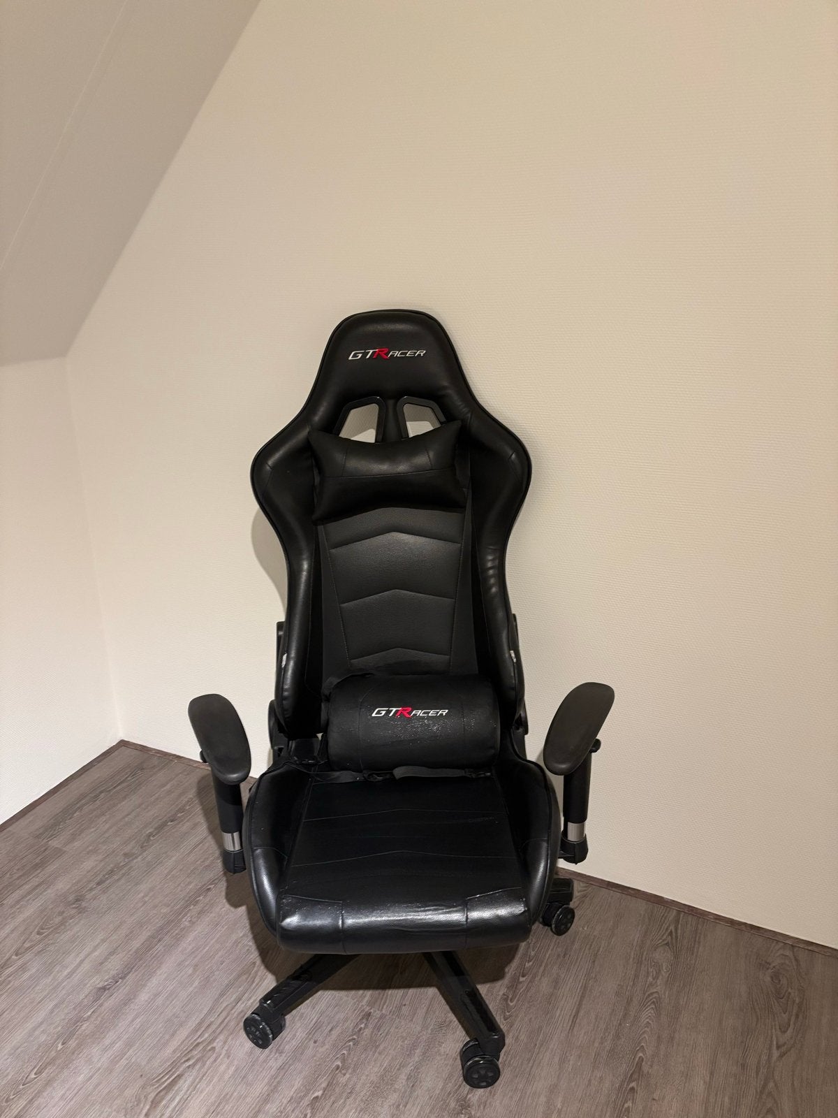 GT RACER Gaming Bureaustoel - Zwart, Gebruikt, Huis en Inrichting, Ophalen, Gebruikt, Zwart, Gaming bureaustoel