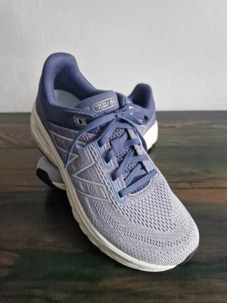 New Balance hardloopschoenen Fresh form 860 maat 40,5, Hardloopschoenen, Zo goed als nieuw, Hardlopen, Ophalen