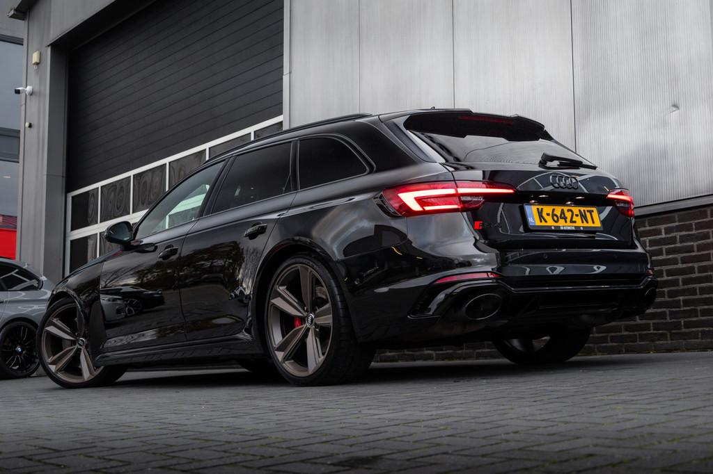 Audi RS4 Avant 2.9 TFSI 451 pk Quattro S-Line /RS-Stoelen/ B, Auto's, Audi, Automaat, Gebruikt, 451 pk, Zwart