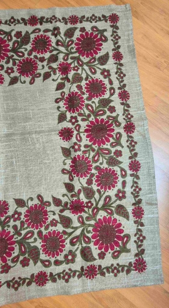 Mooi bloemen tafelkleed 130/130 cm, Huis en Inrichting, Gebruikt, Djt@dejuistetoon.eu, Ophalen of Verzenden, Mon Plaisir 19, Etten-Leur, Netherlands
