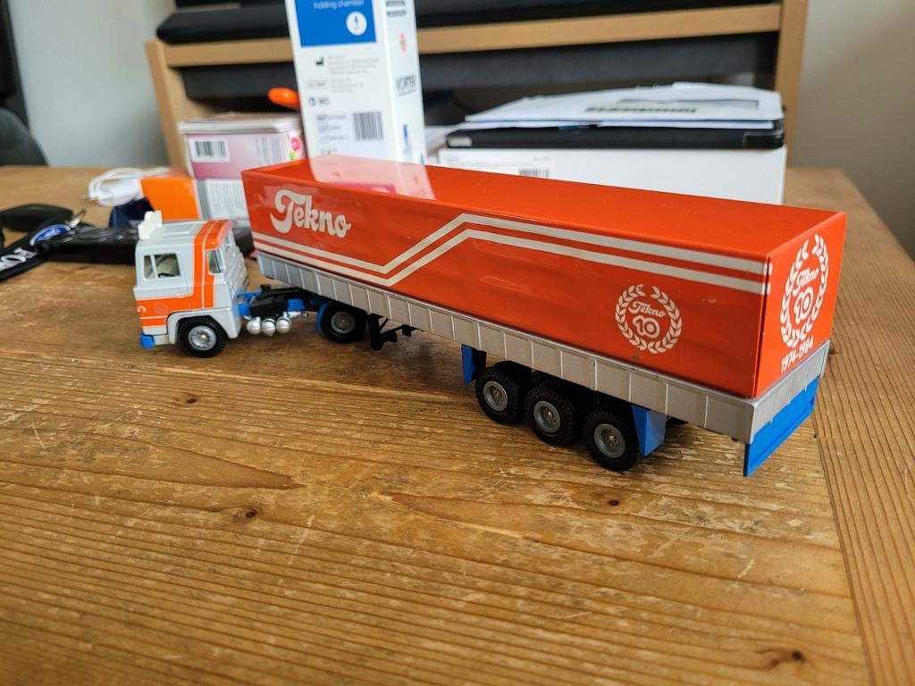 Scania 141 tekno oplegger, T, T, Zo goed als nieuw, Tekno