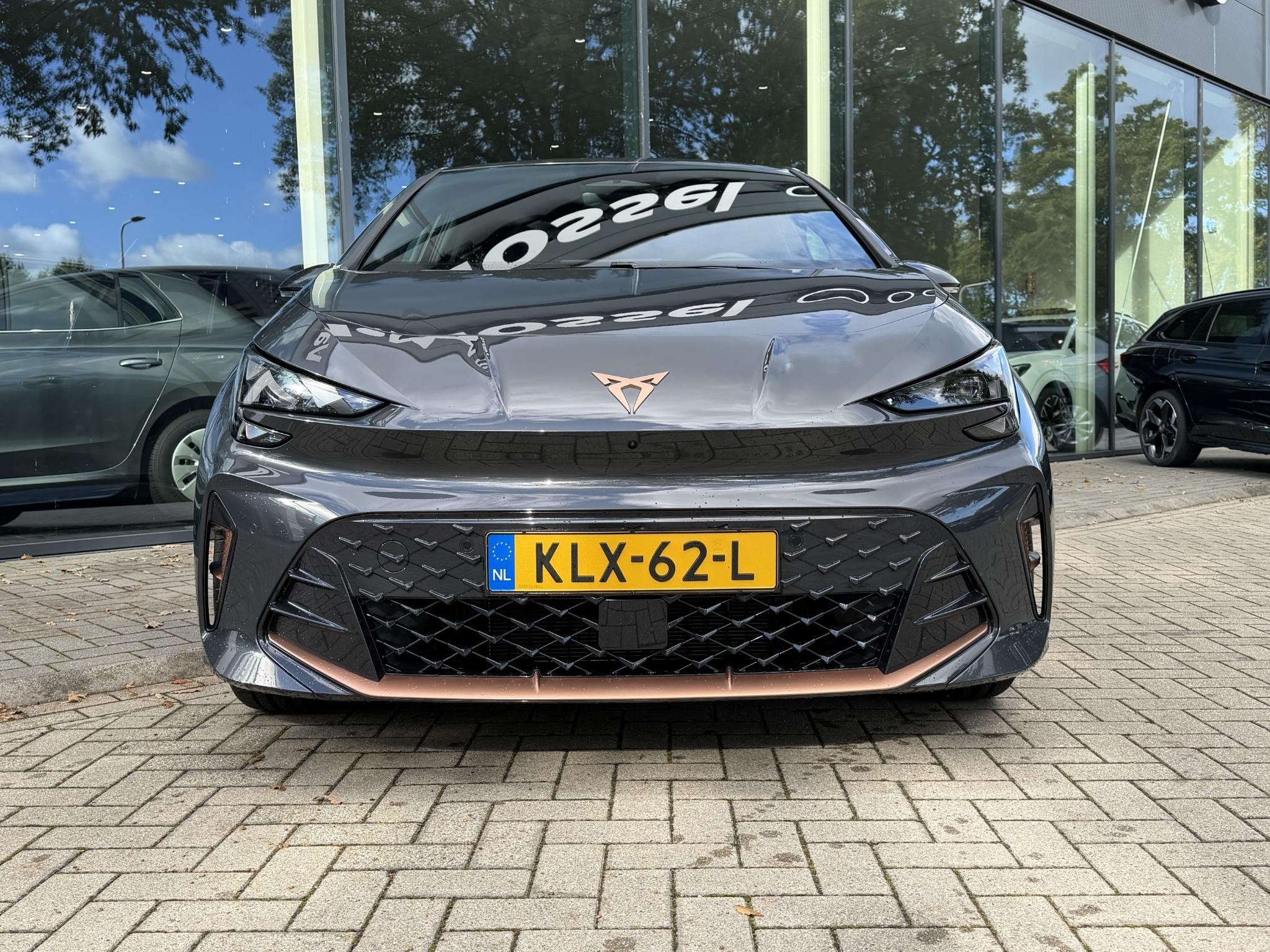 CUPRA Born Business 61 kWh 190 PK | Apple Carplay / Android, Auto's, Zwart, 190 pk, Origineel Nederlands, Verwarmde buitenspiegels