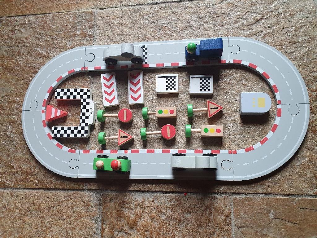 Lots of wooden toys/houten speelgoed per item/stuk te koop, Ophalen of Verzenden, Zo goed als nieuw