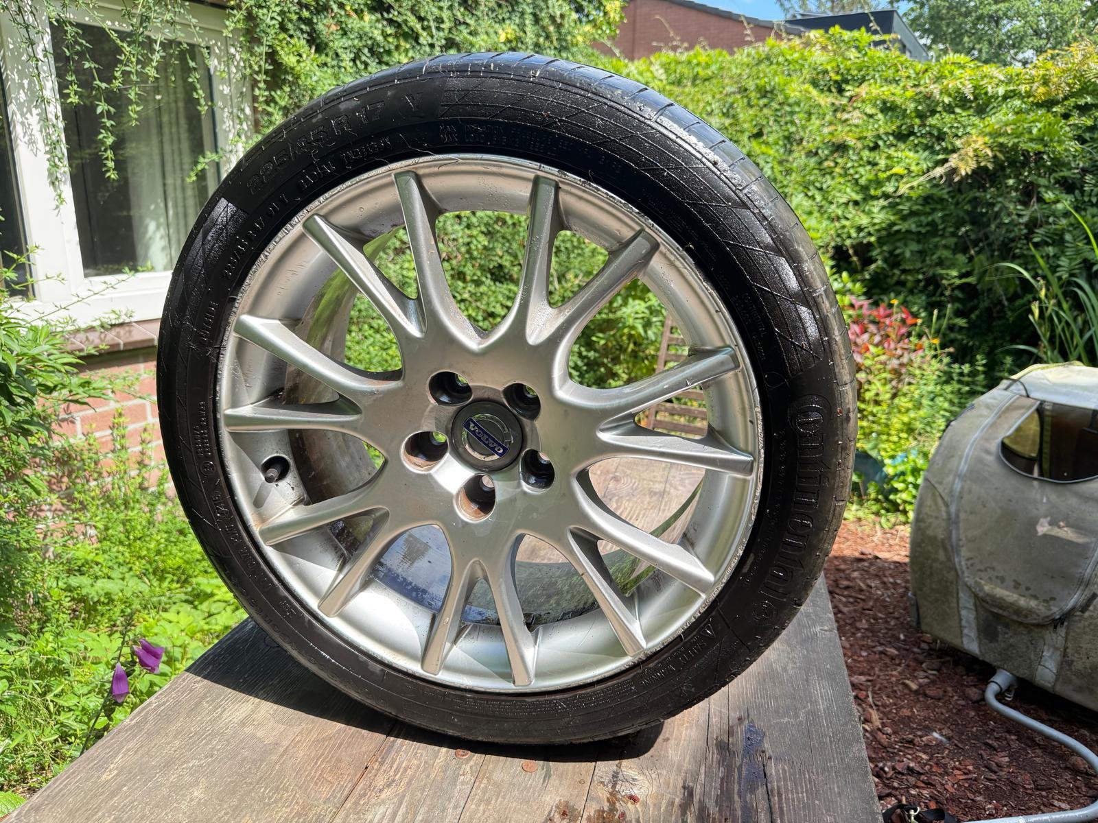 Volvo V70 Velgen, Ophalen