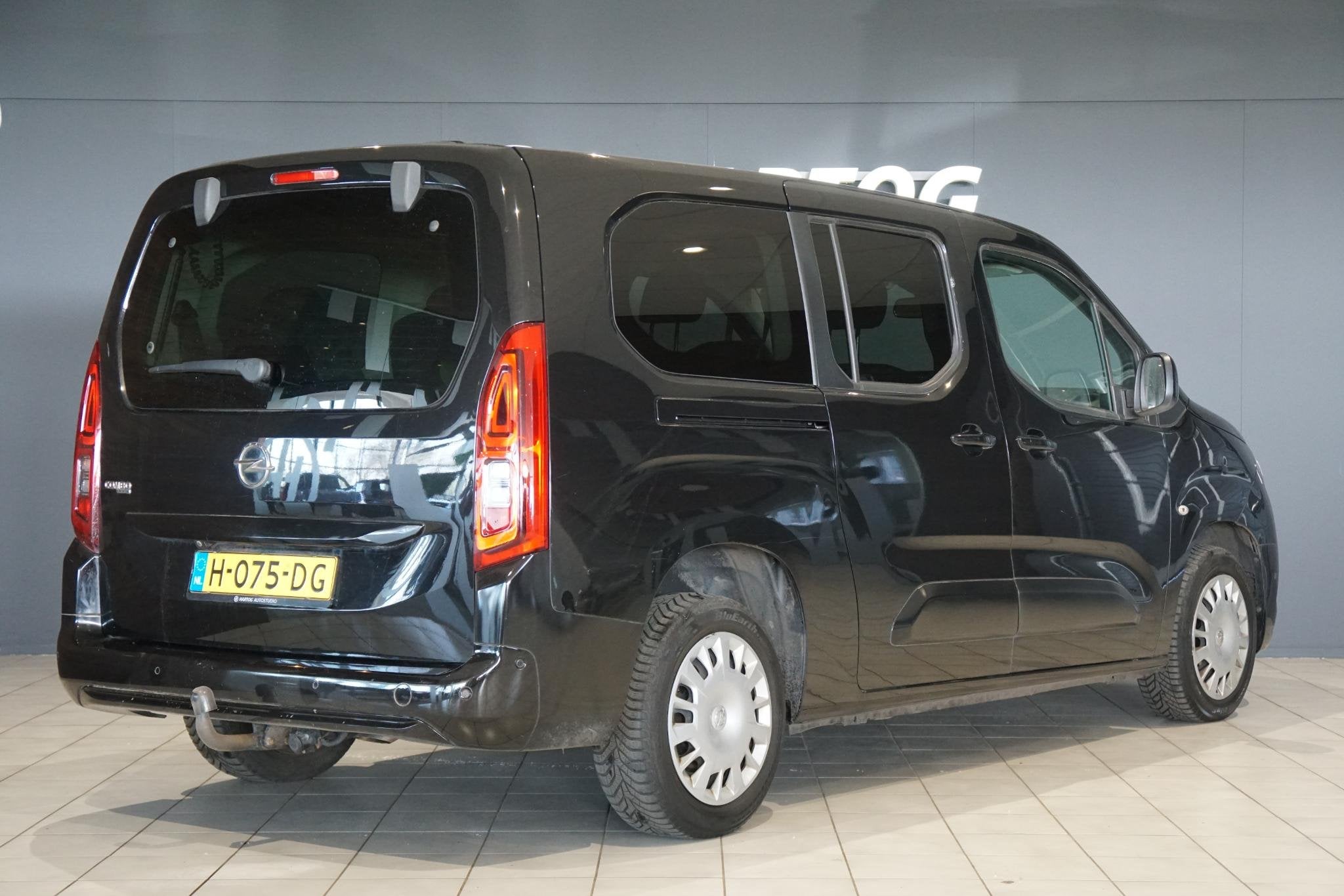 Opel Combo Tour 1.2 Turbo L2H1 Edition 7p INCL. BTW + DODEHO, Auto's, Voorwielaandrijving, Stof, Gebruikt, Euro 6