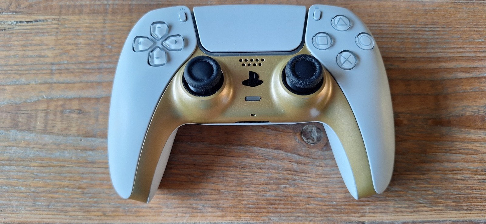 Custom PS5 DualSense Controller - Goud/Wit, Ophalen of Verzenden, Zo goed als nieuw