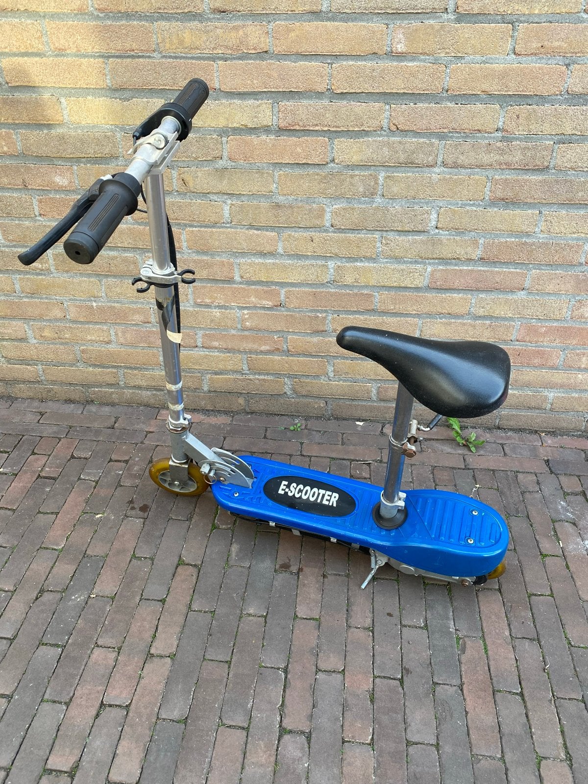 E-scooter voor de handige Harry (werkt niet), Fietsen en Brommers, Ophalen, Gebruikt, Elektrische step (E-scooter)