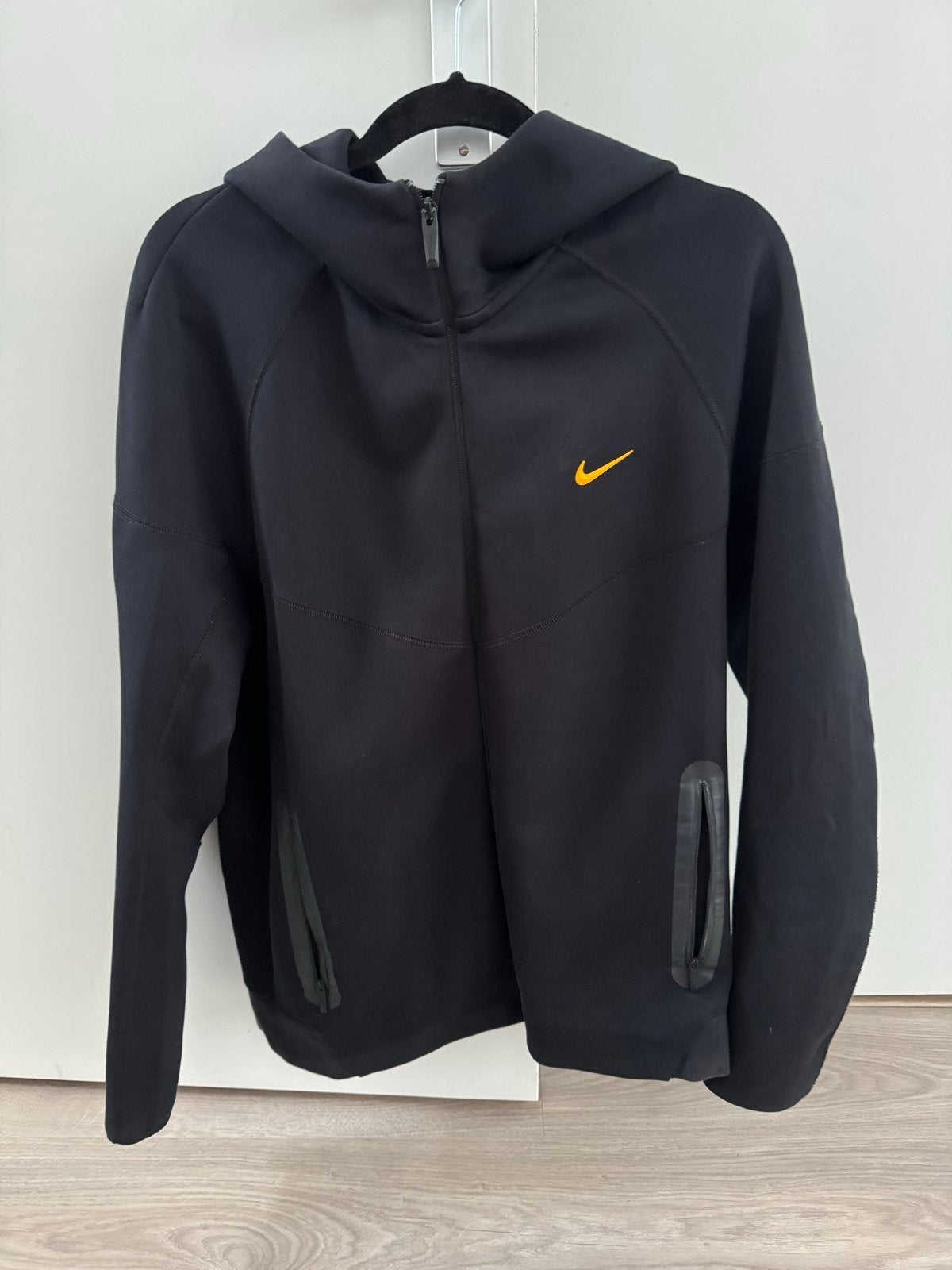 Nike X Nocta Drake Tech Fleece Hoodie Zwart - Maat L, Ophalen of Verzenden, Zo goed als nieuw, Maat 52/54 (L), Zwart