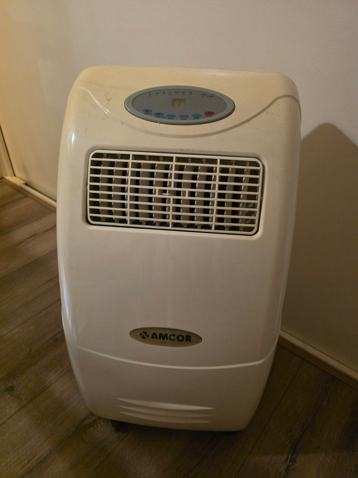 Mobiele airco van Amcor, model AMC-10000E, Ophalen, Gebruikt, Minder dan 60 m³, 3 snelheden of meer