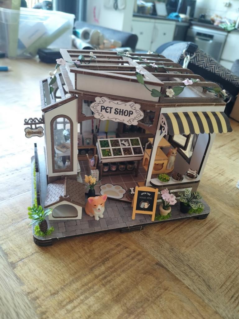 Miniatuur Dierenwinkel Model - Compleet en Gedetailleerd, Ophalen