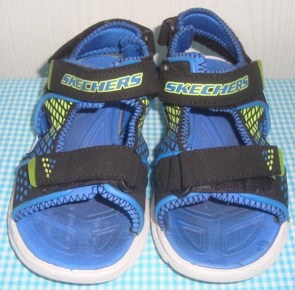 Mt 27 /28 SKECHERS sandalen blauw/ zwart met lampjes, Gebruikt, Jongen of Meisje, Schoenen, Skechers
