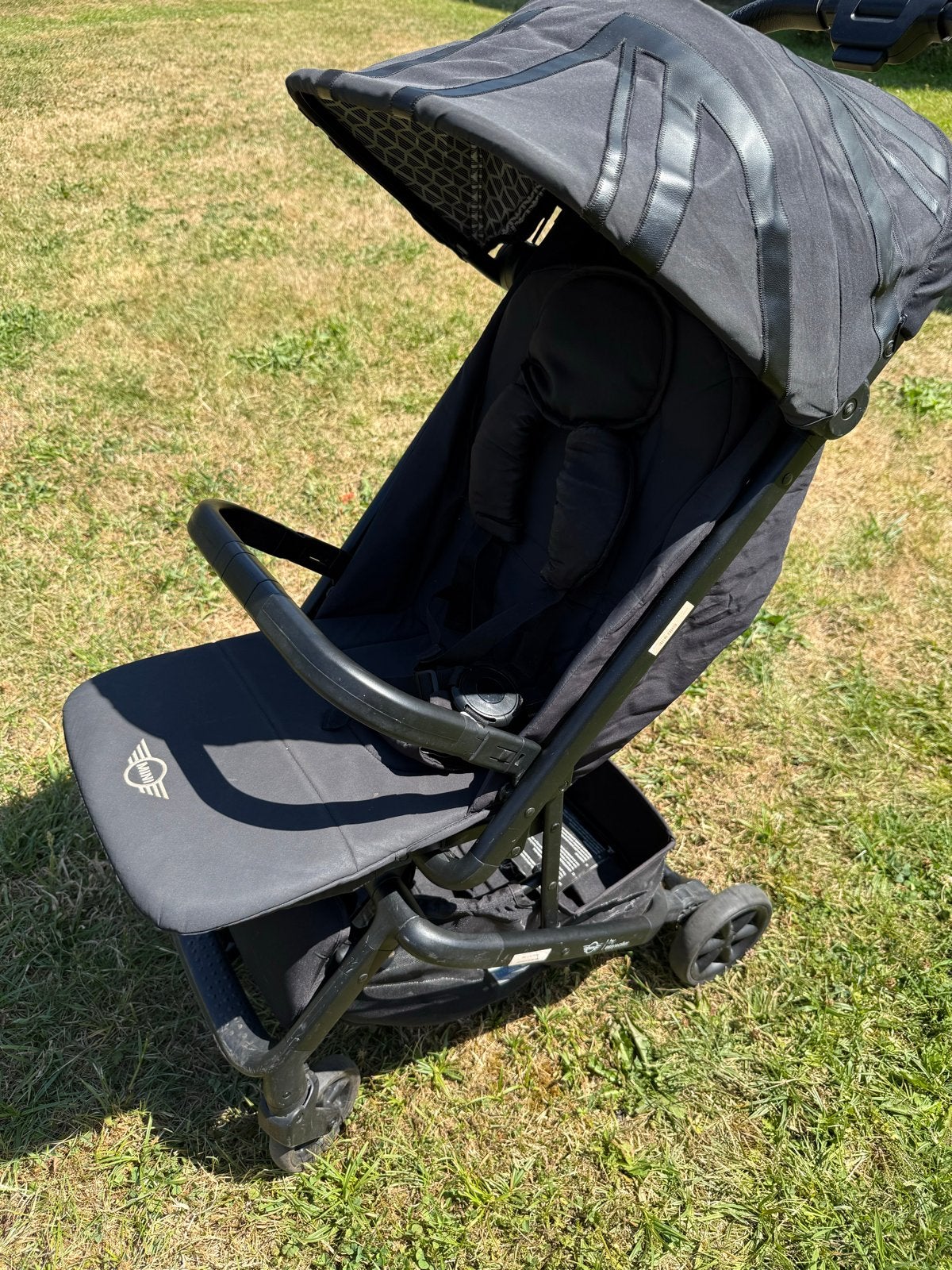 Mini by Easywalker Buggy - Compact en Compleet, Kinderen en Baby's, Buggy's, Zo goed als nieuw, Overige merken, Verstelbare rugleuning