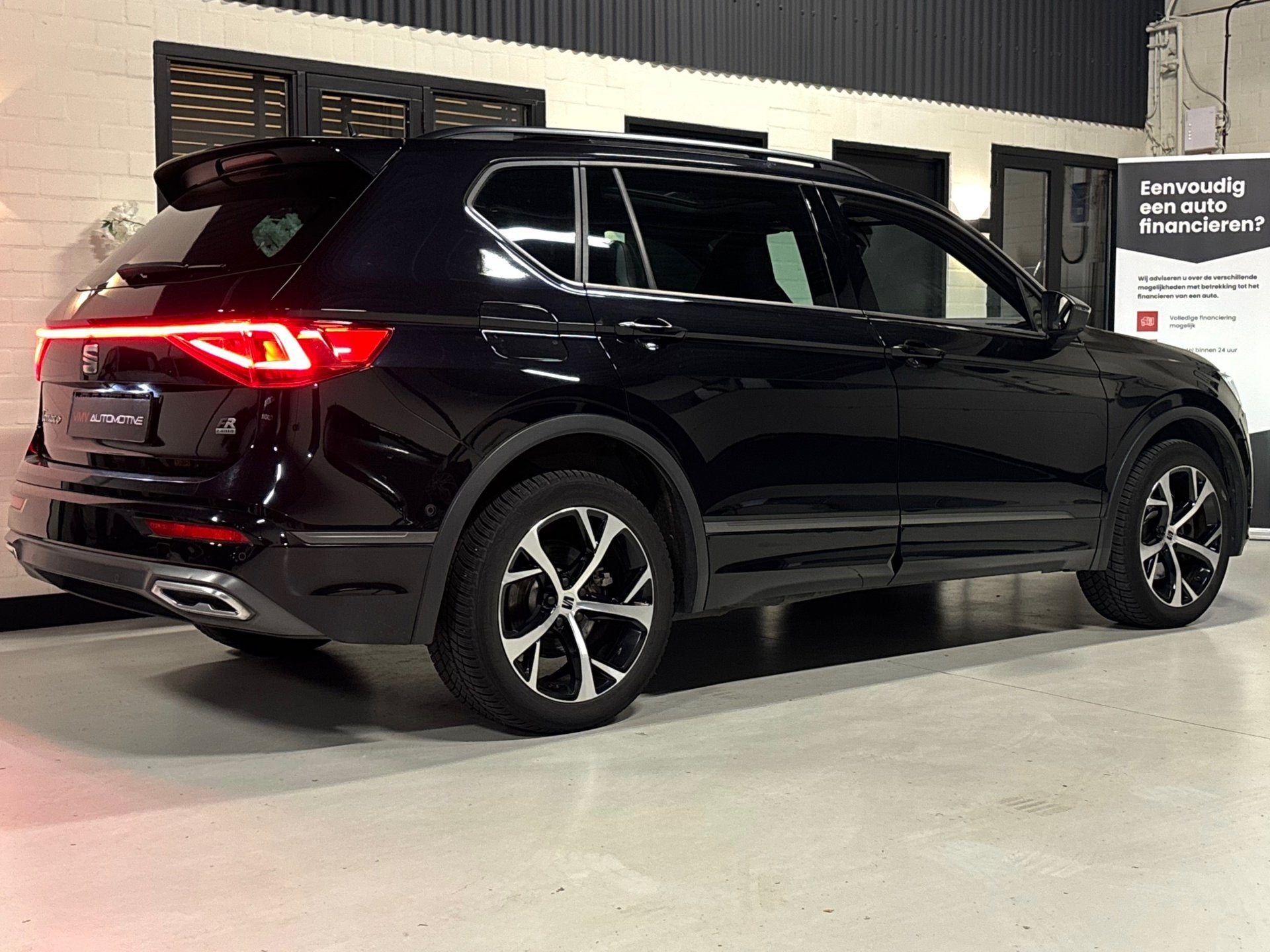 SEAT Tarraco 1.4 TSI e-Hybrid PHEV FR |Trekhaak|Pano|360Cam|, Auto's, Gebruikt, Zwart, 4 cilinders, Leder en Stof