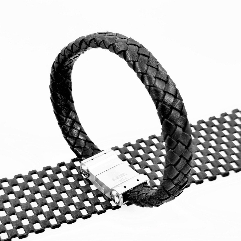 Zwart Gevlochten Leren Armband - Stalen Sluiting - Heren, Birgitta-Gracht 33, 6465 EL Kerkrade, Nederland, Verzenden, Zwart, Nieuw