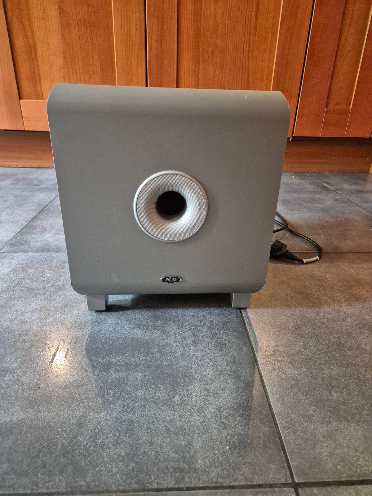 Eltax Atomic A-8.2 Subwoofer - Krachtige Bass, Overige merken, Gebruikt, Subwoofer, Ophalen of Verzenden
