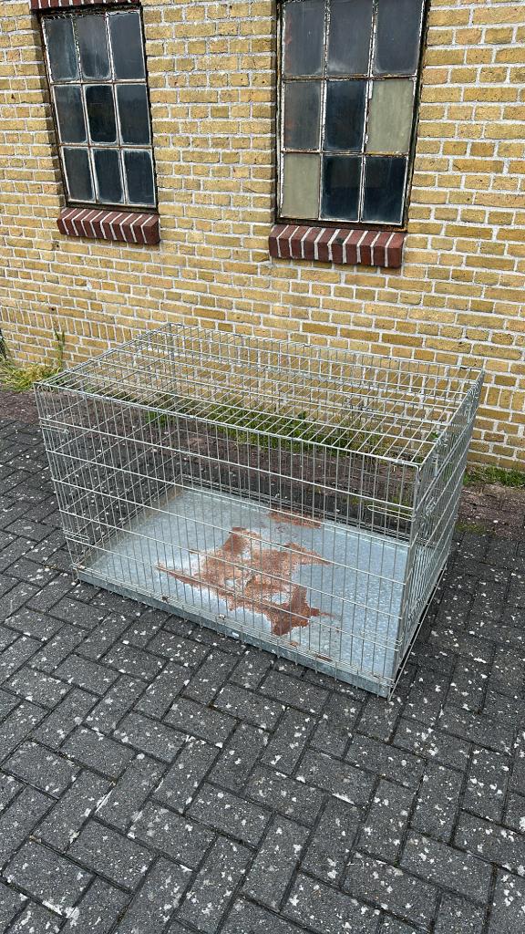 Bench (inklapbaar), Dieren en Toebehoren, Ophalen, Zo goed als nieuw