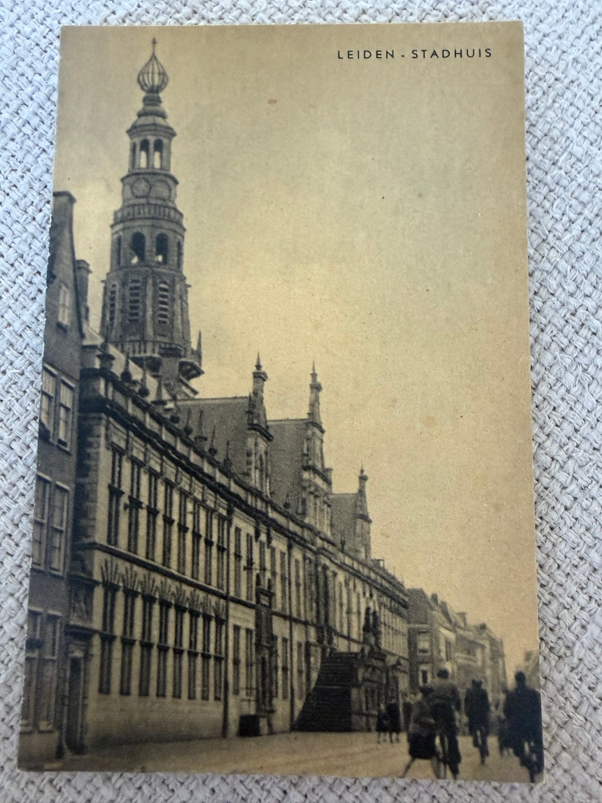 14 Oude Anzichtkaarten van Leiden - Diverse Stadsgezichten, Ophalen of Verzenden, Voor 1920, Gelopen, Zuid-Holland