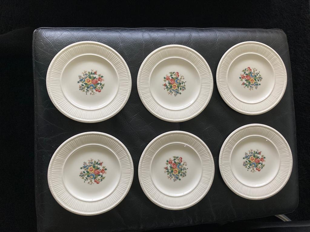 6 Wedgwood Conway gebaksbordjes pst €3,-, Ophalen of Verzenden, Zo goed als nieuw, Bord(en), Wedgwood