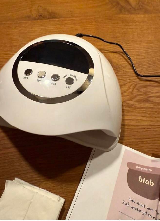 Biab set met ongebruikte speciale lamp, Ophalen of Verzenden, Zo goed als nieuw, Overige kleuren, Handen en Nagels