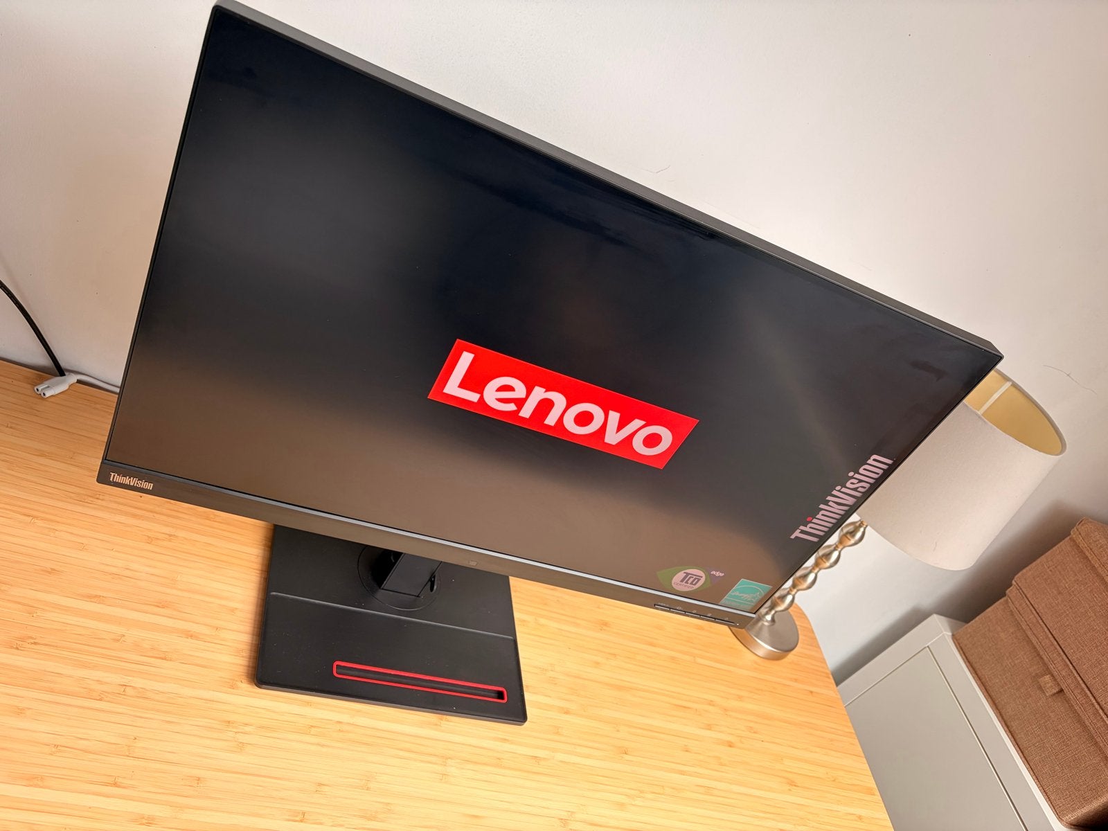 Lenovo ThinkVision D21270UP0 27 inch - NIEUW